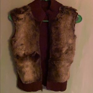 Reversible sweater vest